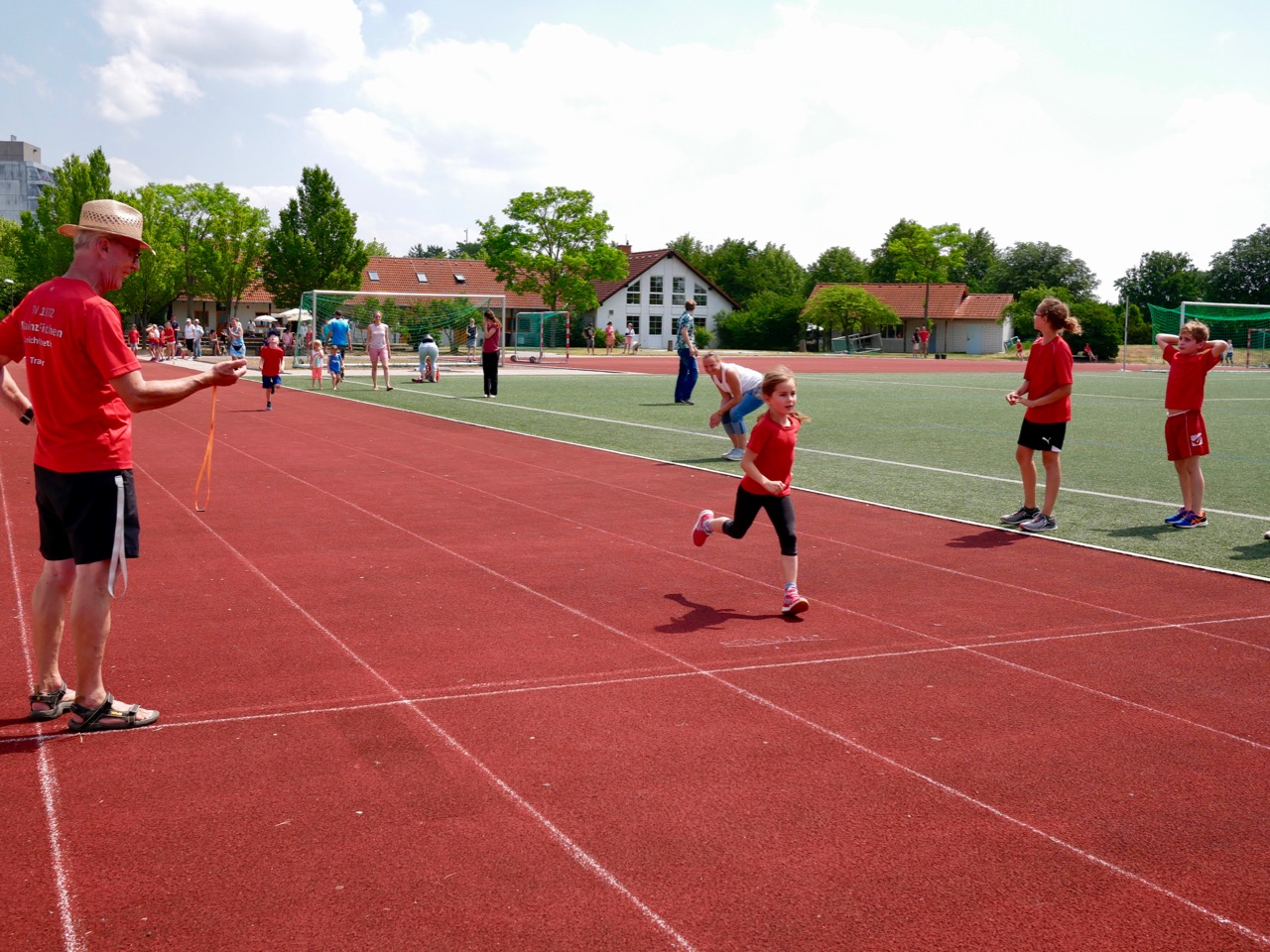 /img/gallery/2019/06/sportfest/TVFinthen_Sportfest_2019 - 44.jpg